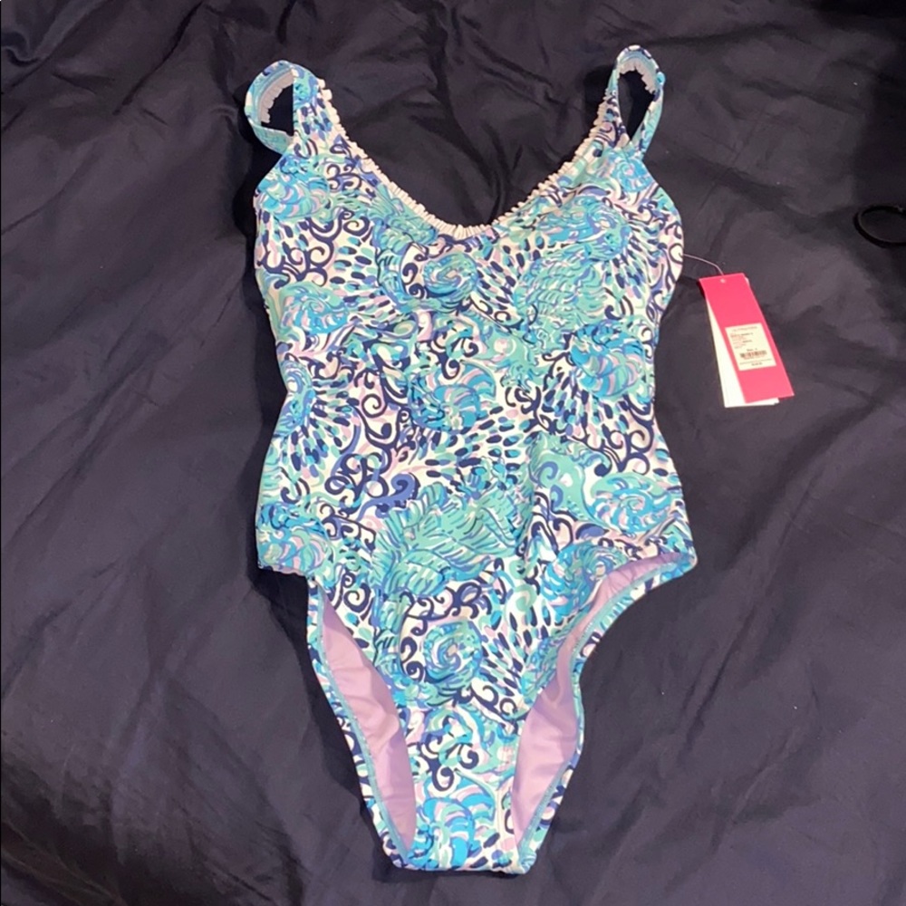 Lilly Pulitzer Araza One Piece Size 4